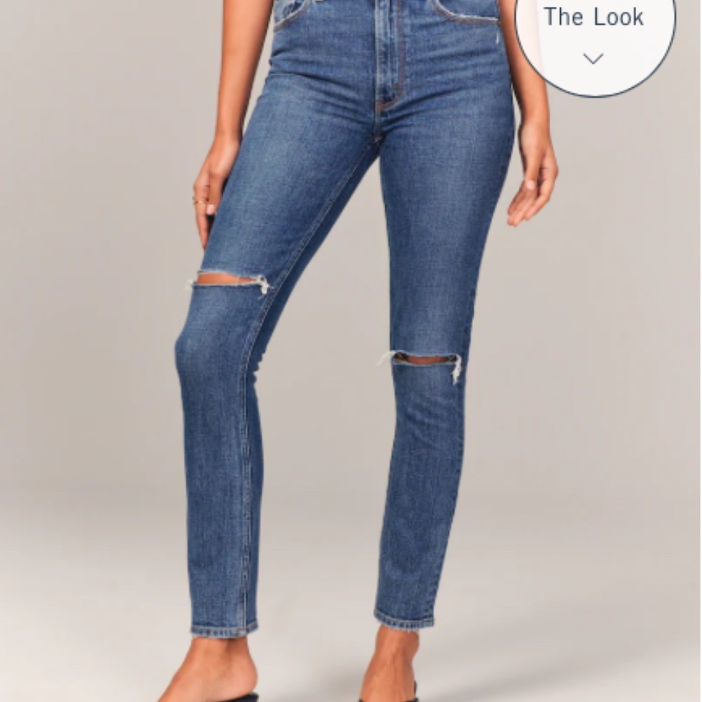 Abercrombie & Fitch High Rise Skinny Jean - 30